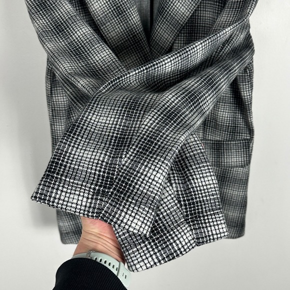 Anthropologie Maeve Collegiate Plaid Blazer Jacket Womens Size Large Grey Black - Picture 7 of 15